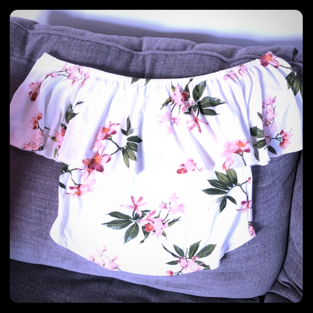 💋Cute off shoulder top